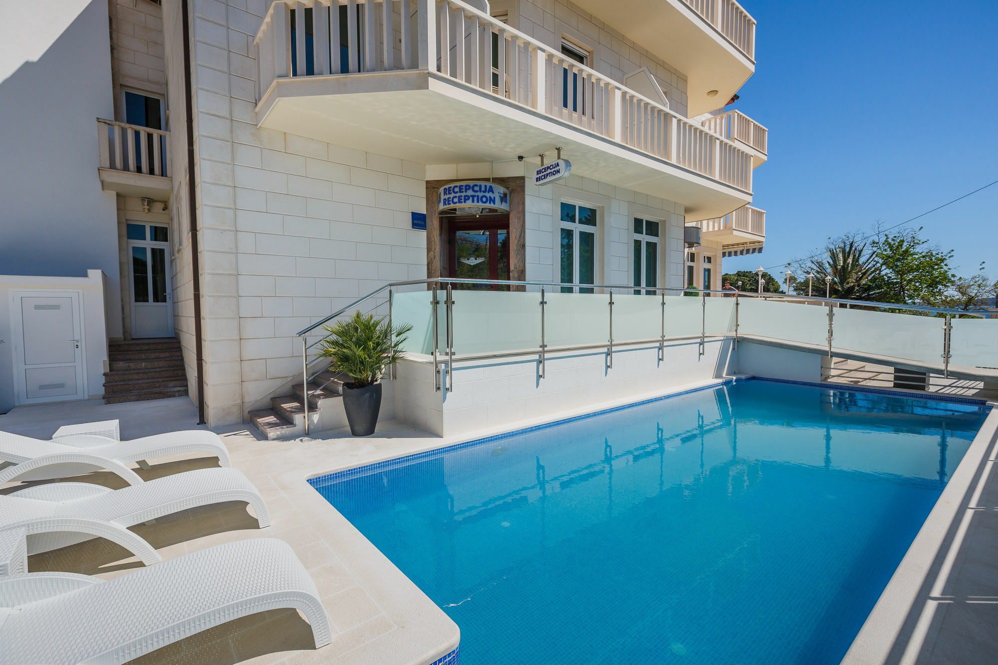 Hotel Villa Zarko Kaštel Stari エクステリア 写真