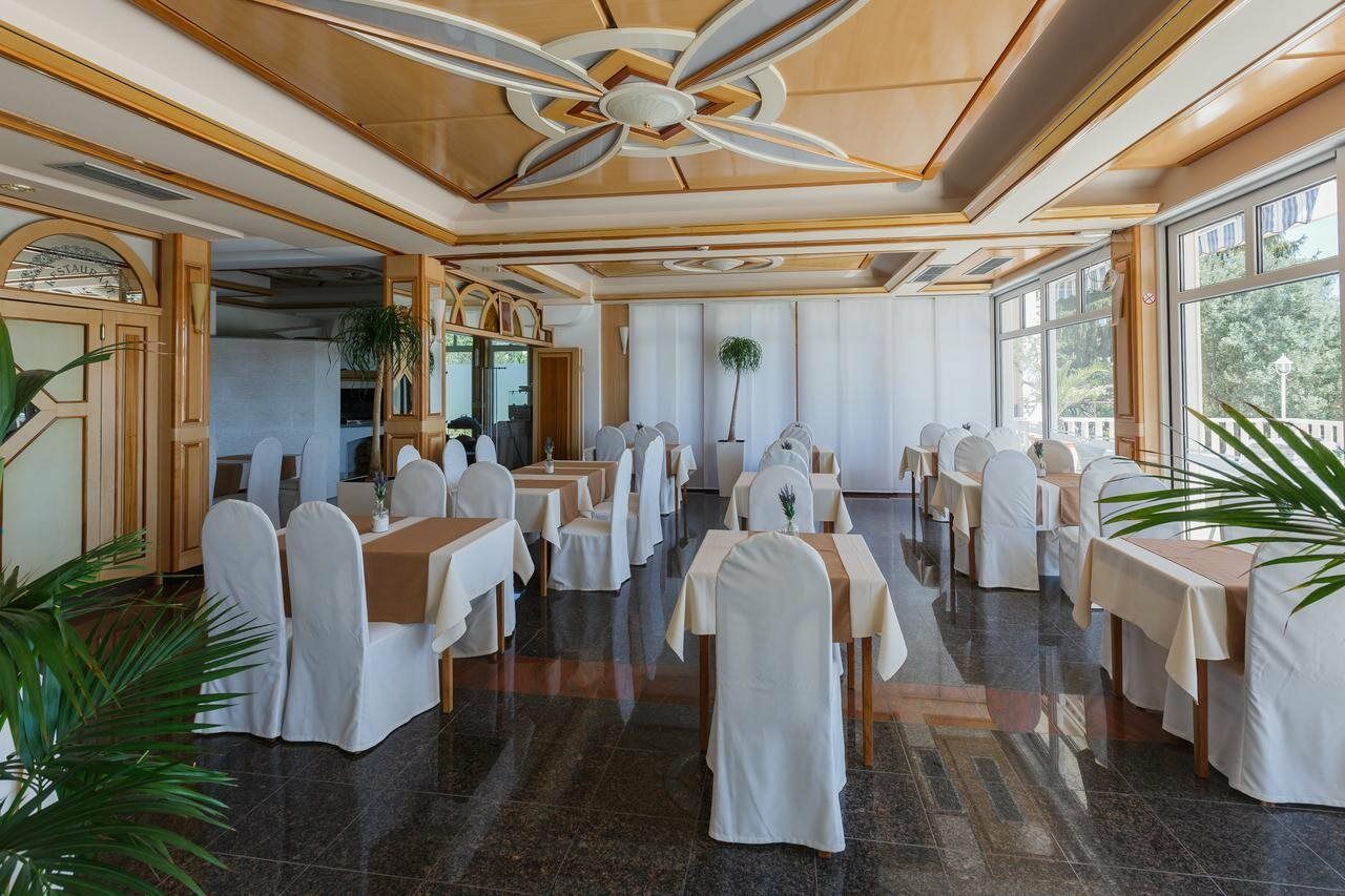 Hotel Villa Zarko Kaštel Stari エクステリア 写真